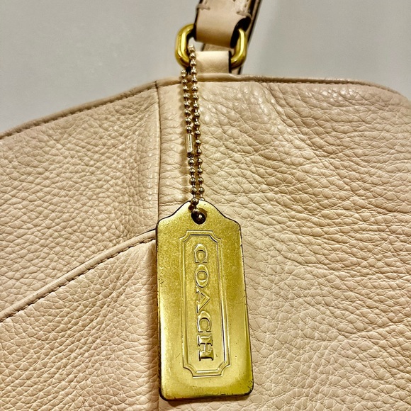 Coach Park Leather Carrier Tote Purse (authentic) - Picture 6 of 12